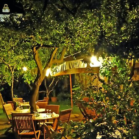 Albergo Lungomare Бонасола Екстериор снимка