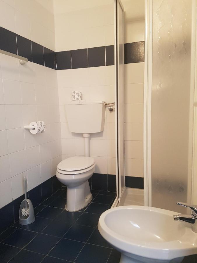Albergo Lungomare Бонасола Екстериор снимка